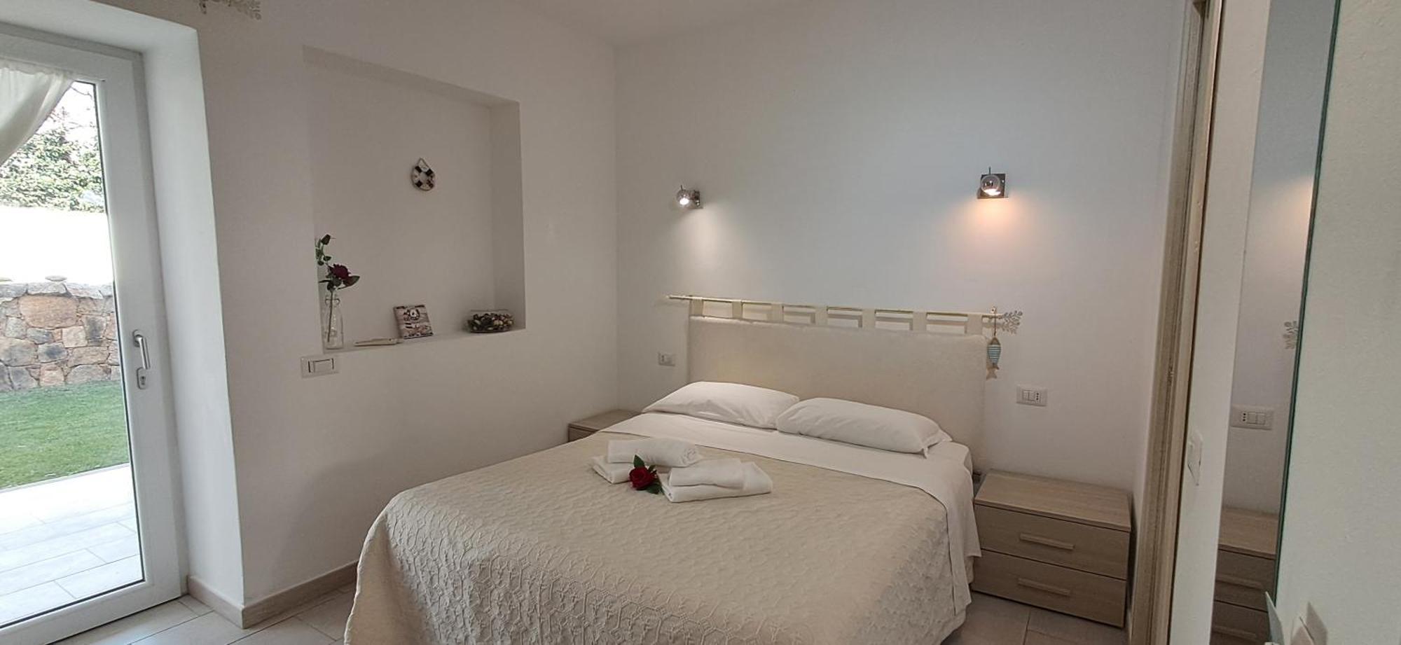 Al Mare Da Francesca Hotel Olbia Bagian luar foto