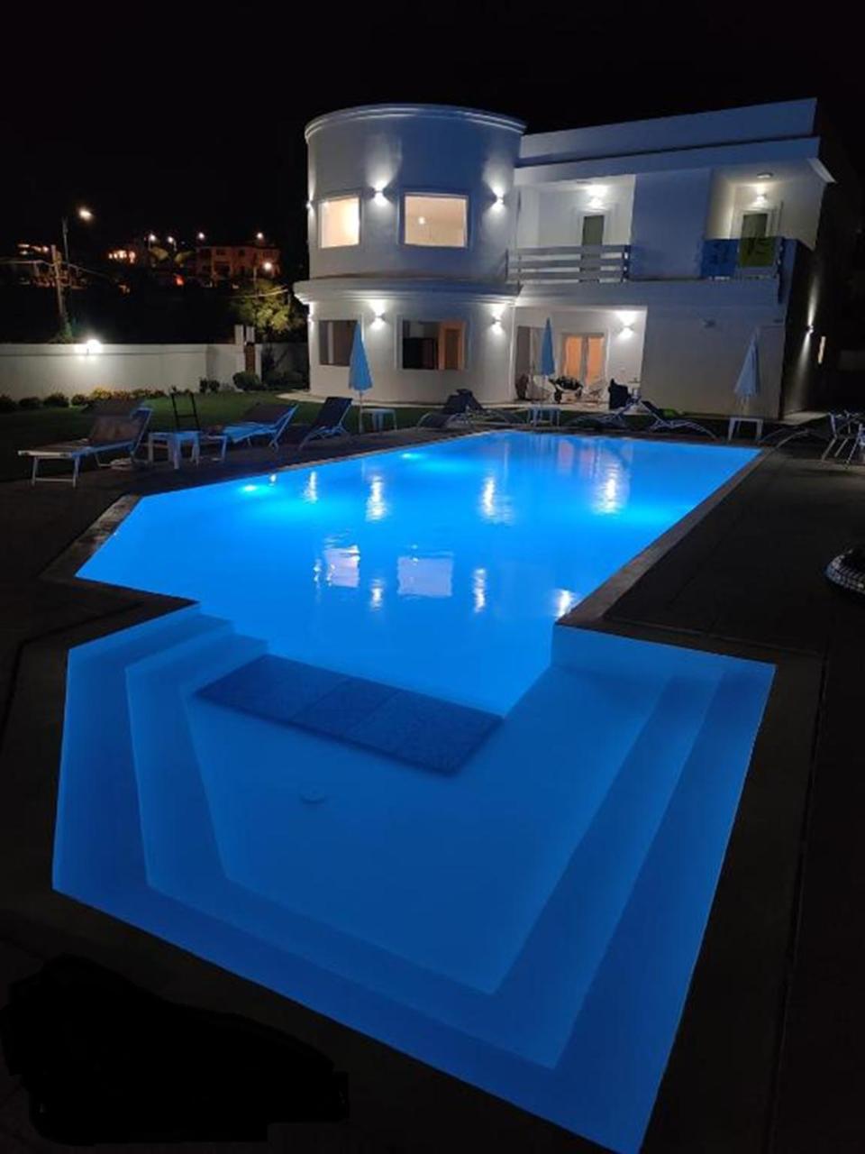 Al Mare Da Francesca Hotel Olbia Bagian luar foto